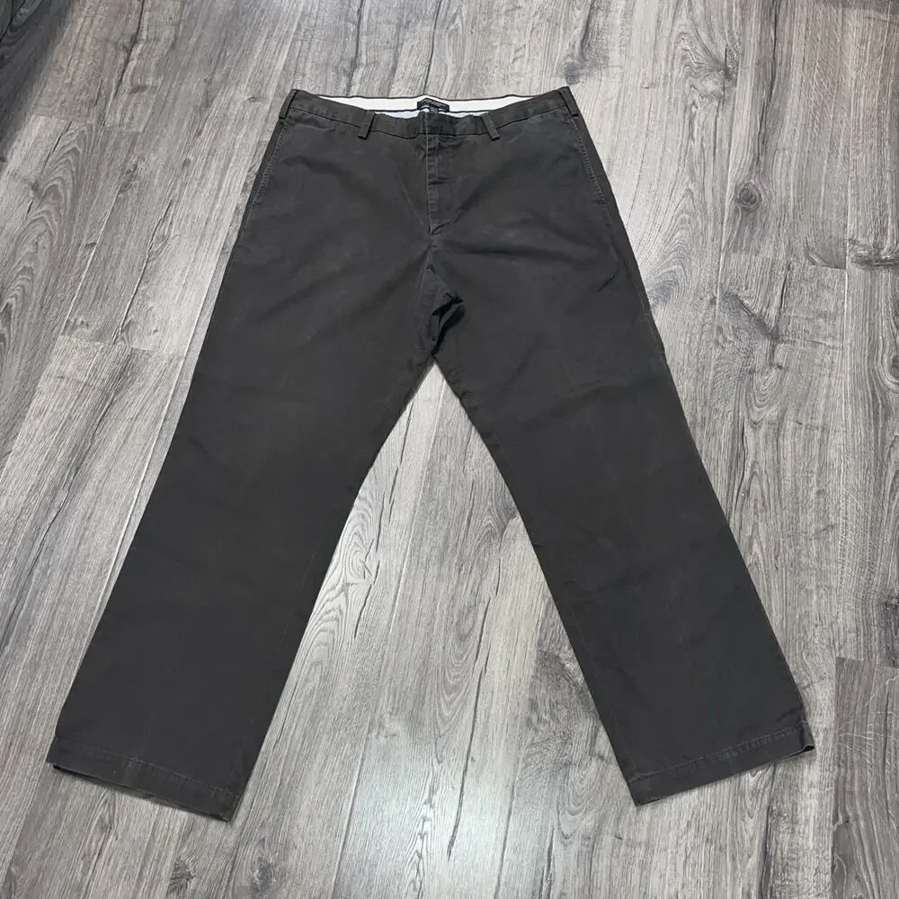 Banana Republic Gavin Chino Pants 38x32 Mens 100% Cotton Khaki- Olive Green